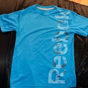 REEBOK PLAY DRY BLUE NET VECTOR TEE SHIRT BOY'S